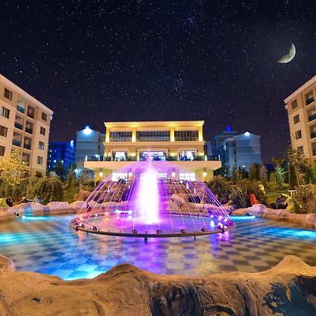 Grand Ozgul Thermal Holiday Village Gazligol Bagian luar foto