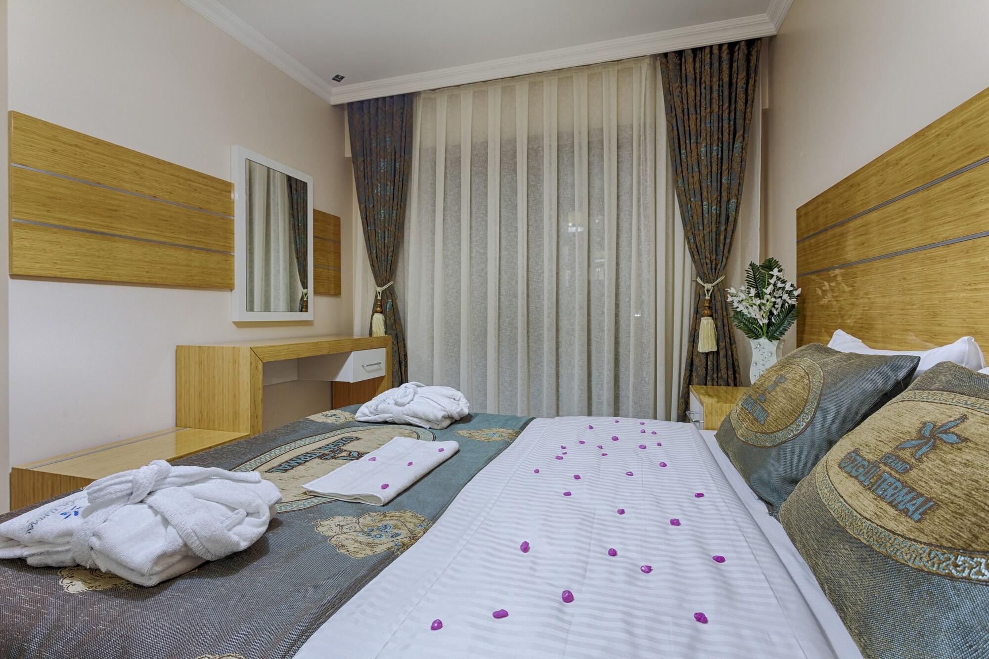 Grand Ozgul Thermal Holiday Village Gazligol Bagian luar foto