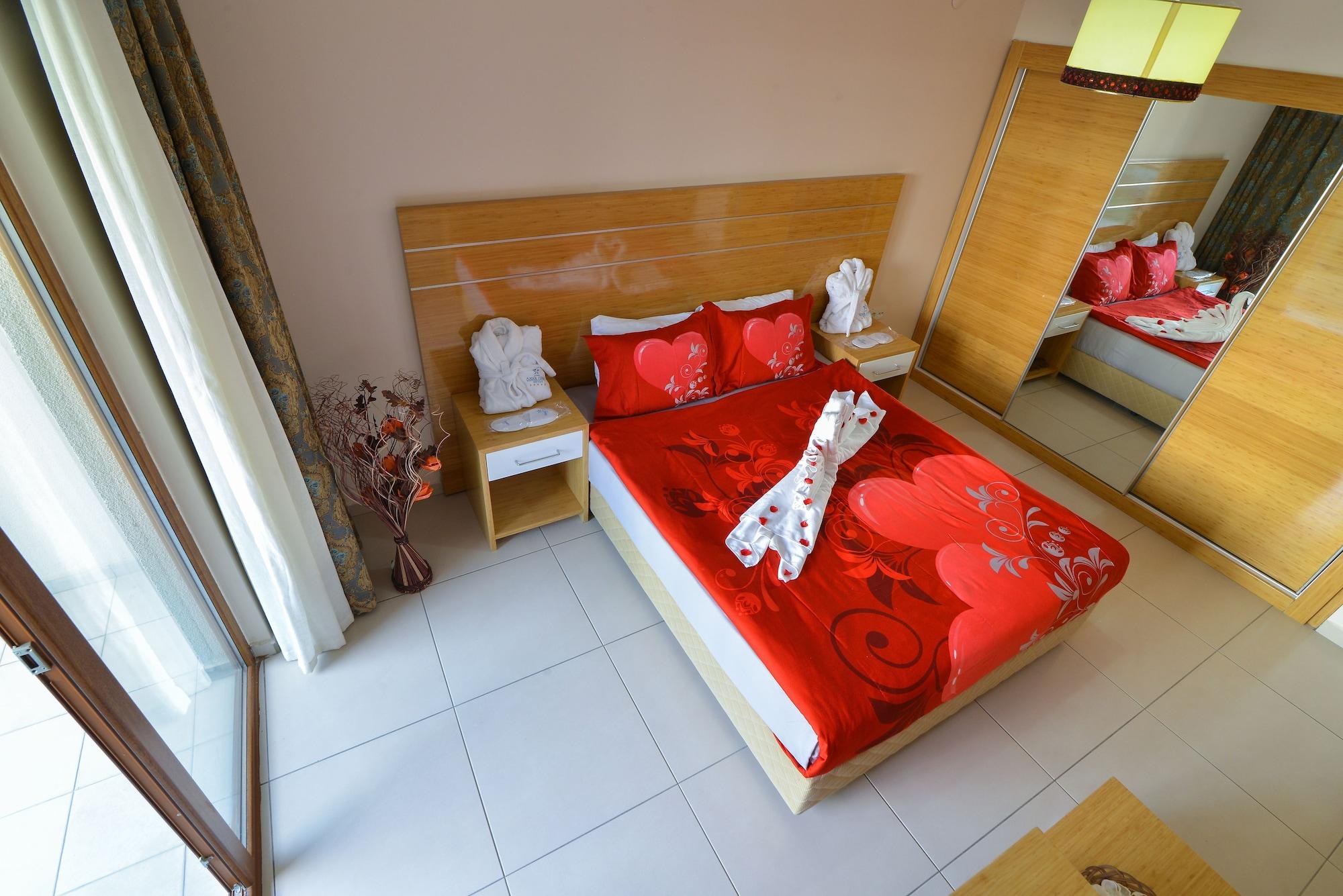 Grand Ozgul Thermal Holiday Village Gazligol Bagian luar foto