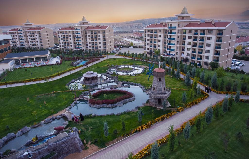 Grand Ozgul Thermal Holiday Village Gazligol Bagian luar foto
