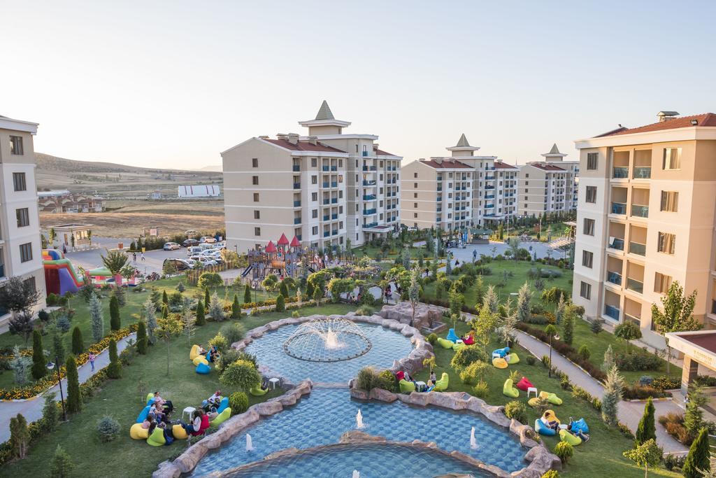 Grand Ozgul Thermal Holiday Village Gazligol Bagian luar foto