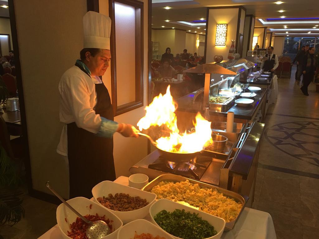Grand Ozgul Thermal Holiday Village Gazligol Bagian luar foto